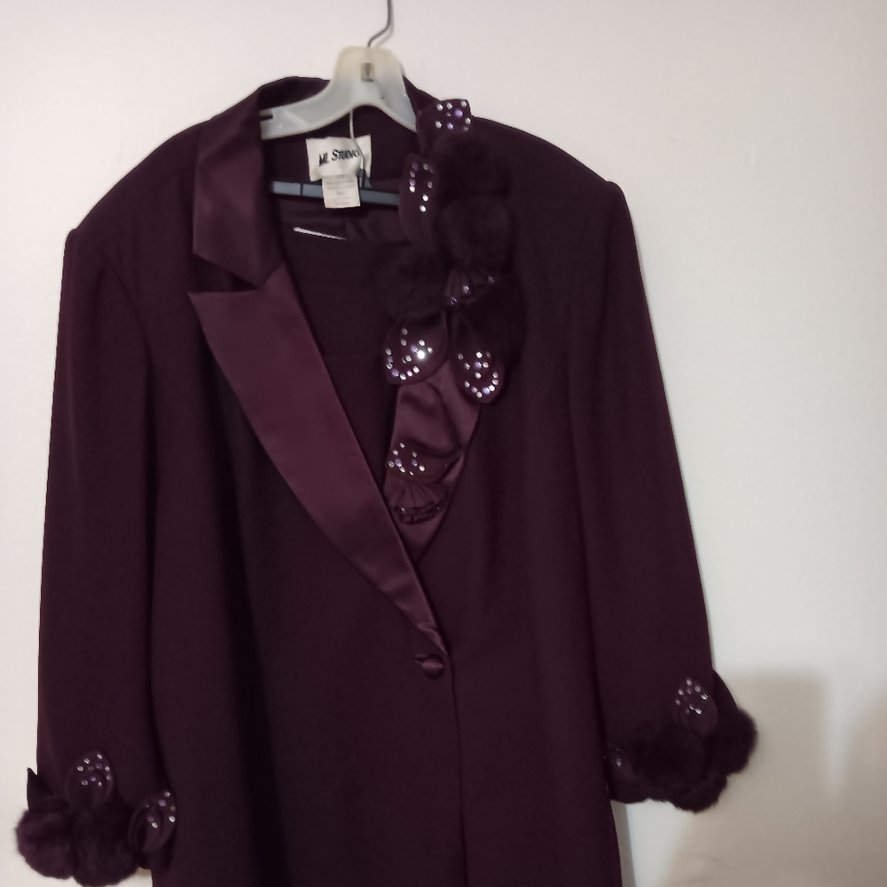 Plus size suit by ML Studio